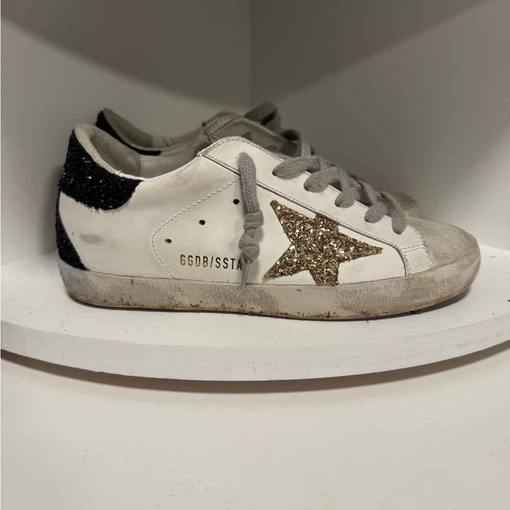 Golden Goose women’s Sneakers - White with Gold Star
